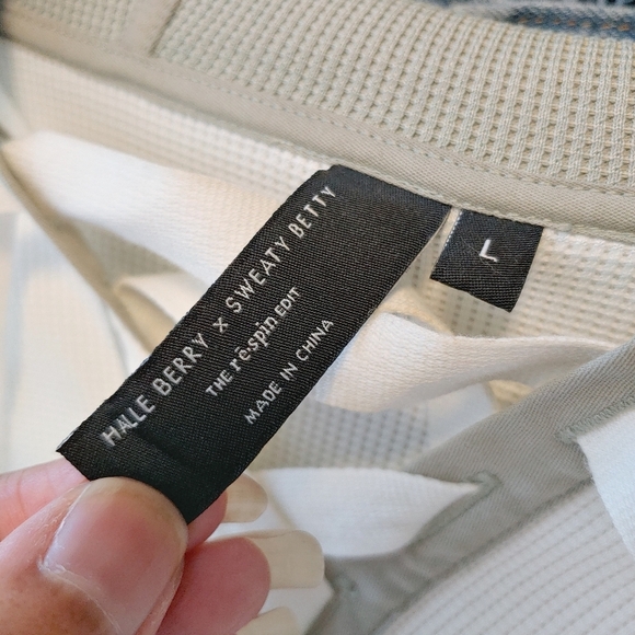 Sweaty Betty X Halle Berry Nakano Waffle Hoodie Sz L Athleisure Colorblock - Picture 9 of 13